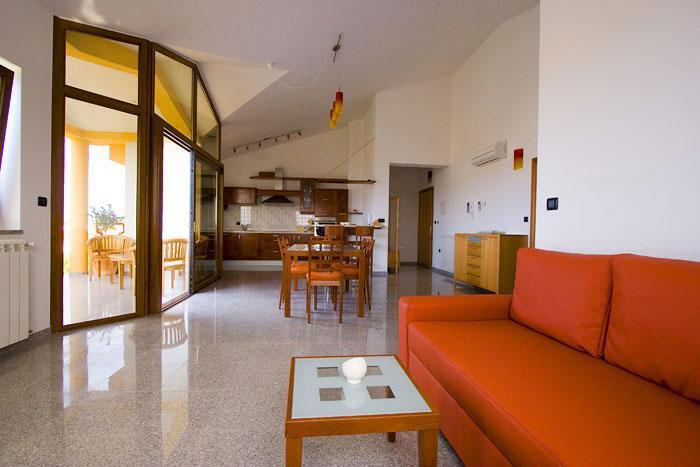 Apartments Ana Wellness S โรวีน ภายนอก รูปภาพ